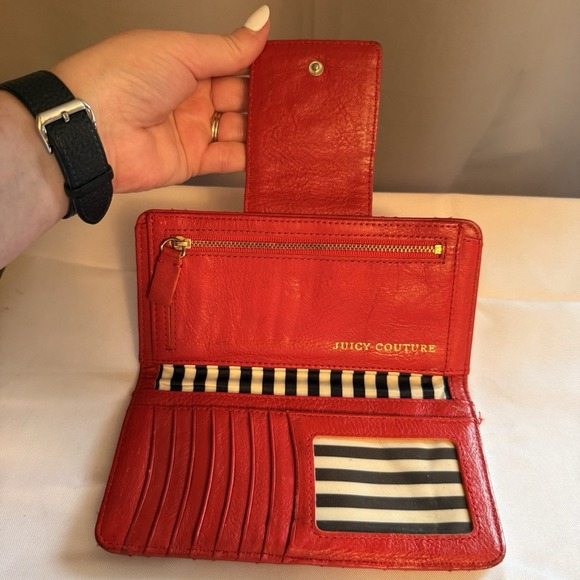 Juicy Couture 2012 Quilted Leather Studded Red Snap Wallet Clutch Card Holder - Picture 8 of 15